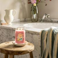 Yankee Candle Capri Glow Large Jar Extra Image 3 Preview
